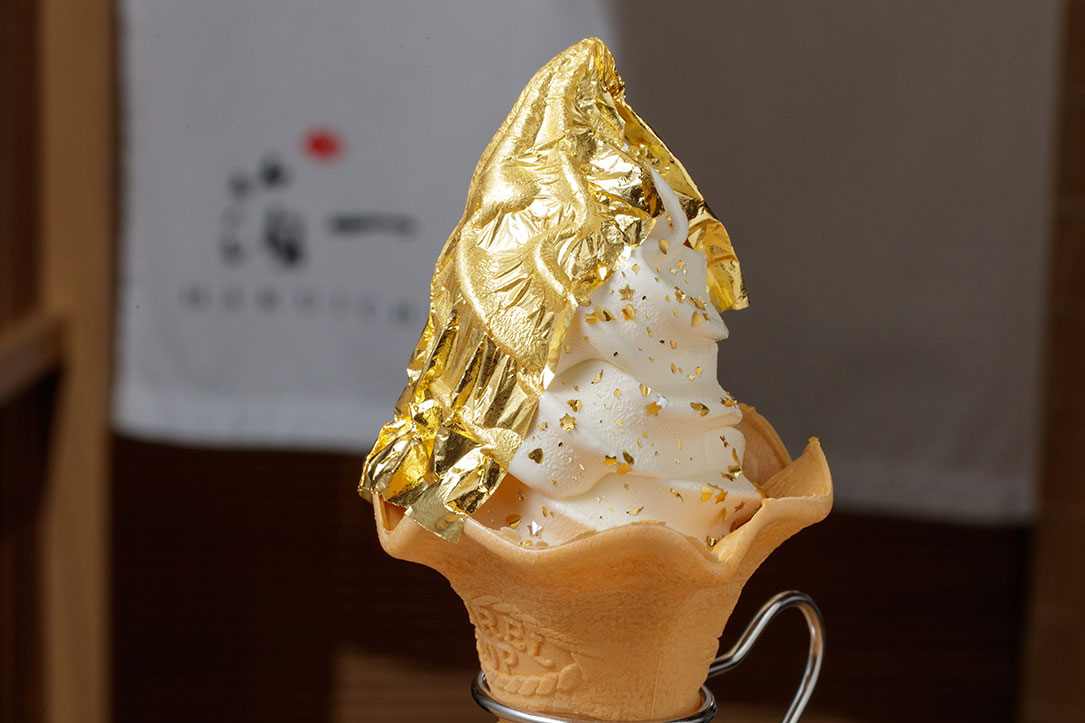 銀座に箔一の“金箔ソフト”が初上陸！GINZA SIXの期間限定ショップに限定ver.で8月1日登場