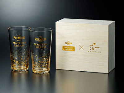 箔一×サントリー 。醸造家のこだわりを結集したビールのキャンペーンとして金箔グラスを制作。